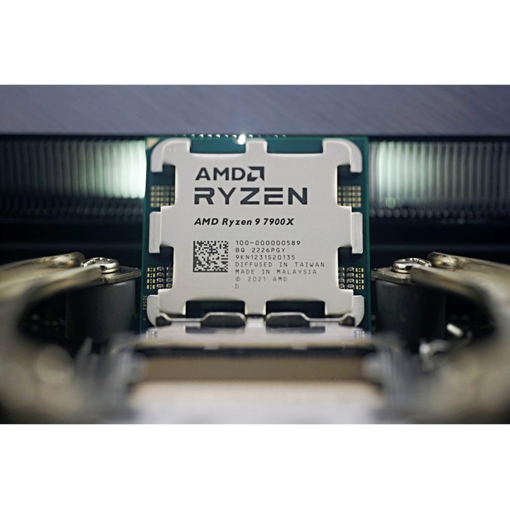 AMD RYZEN 9 7900X 12 Core, 4,70-5.60GHz, 76Mb Cache, 170W, AM5 Soket, BOX (Kutulu) (Grafik Kart VAR, Fan YOK)